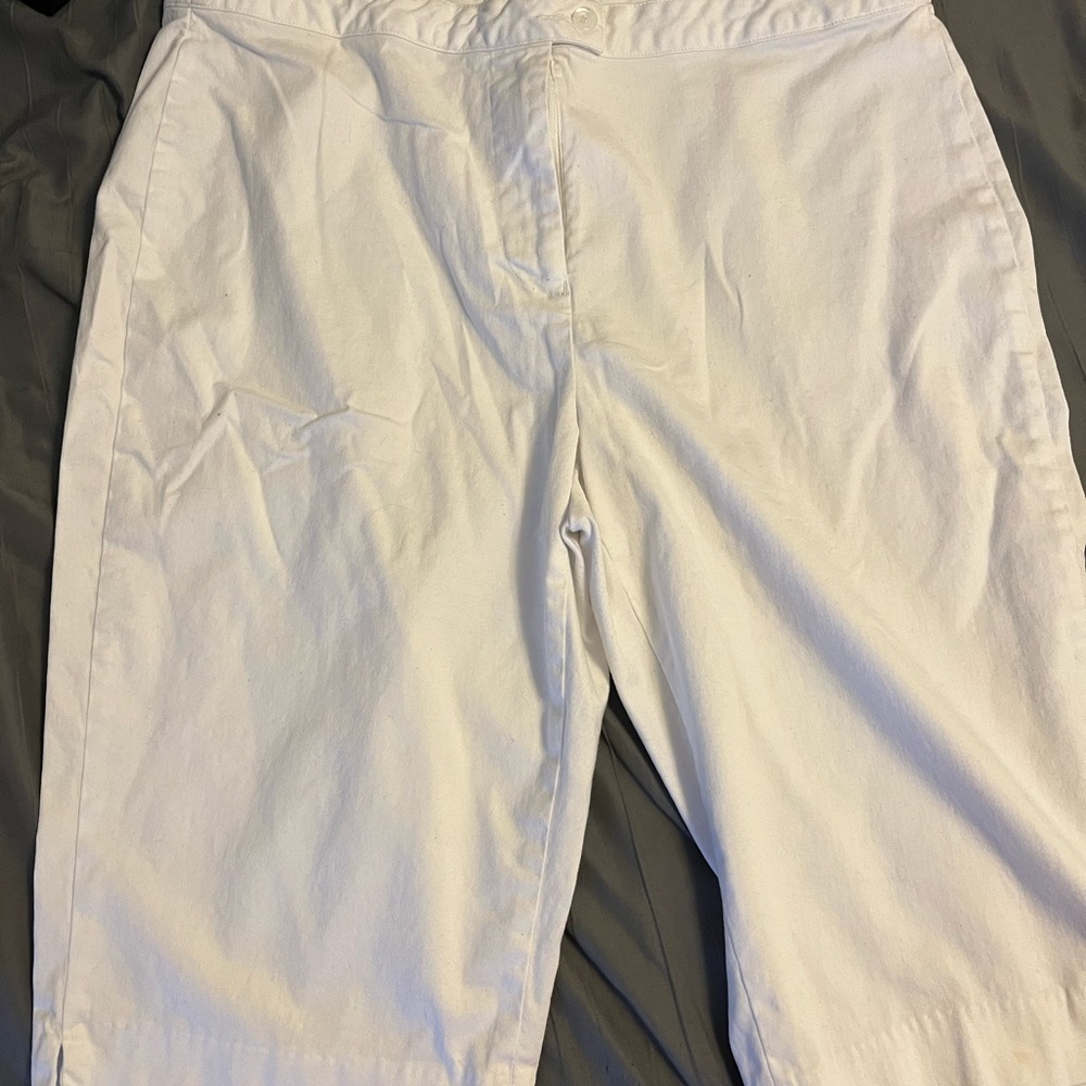 Coldwater Creek linen blend capris